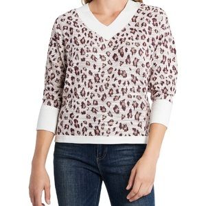 Vince Camuto Leopard Print V-neck Sweater
